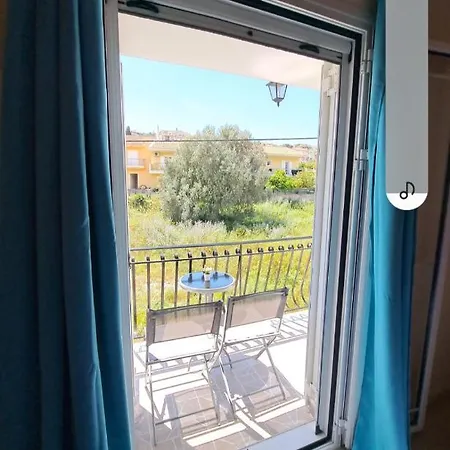 Lagoon 78 Argostoli (Kefalonia)